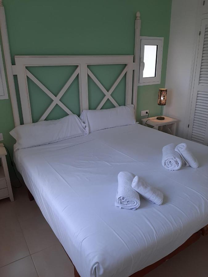 Apartamentos Son Bou Z5 Buitenkant foto
