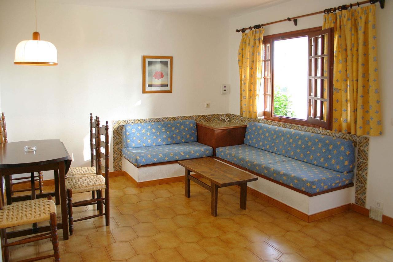 Apartamentos Son Bou Z5 Buitenkant foto